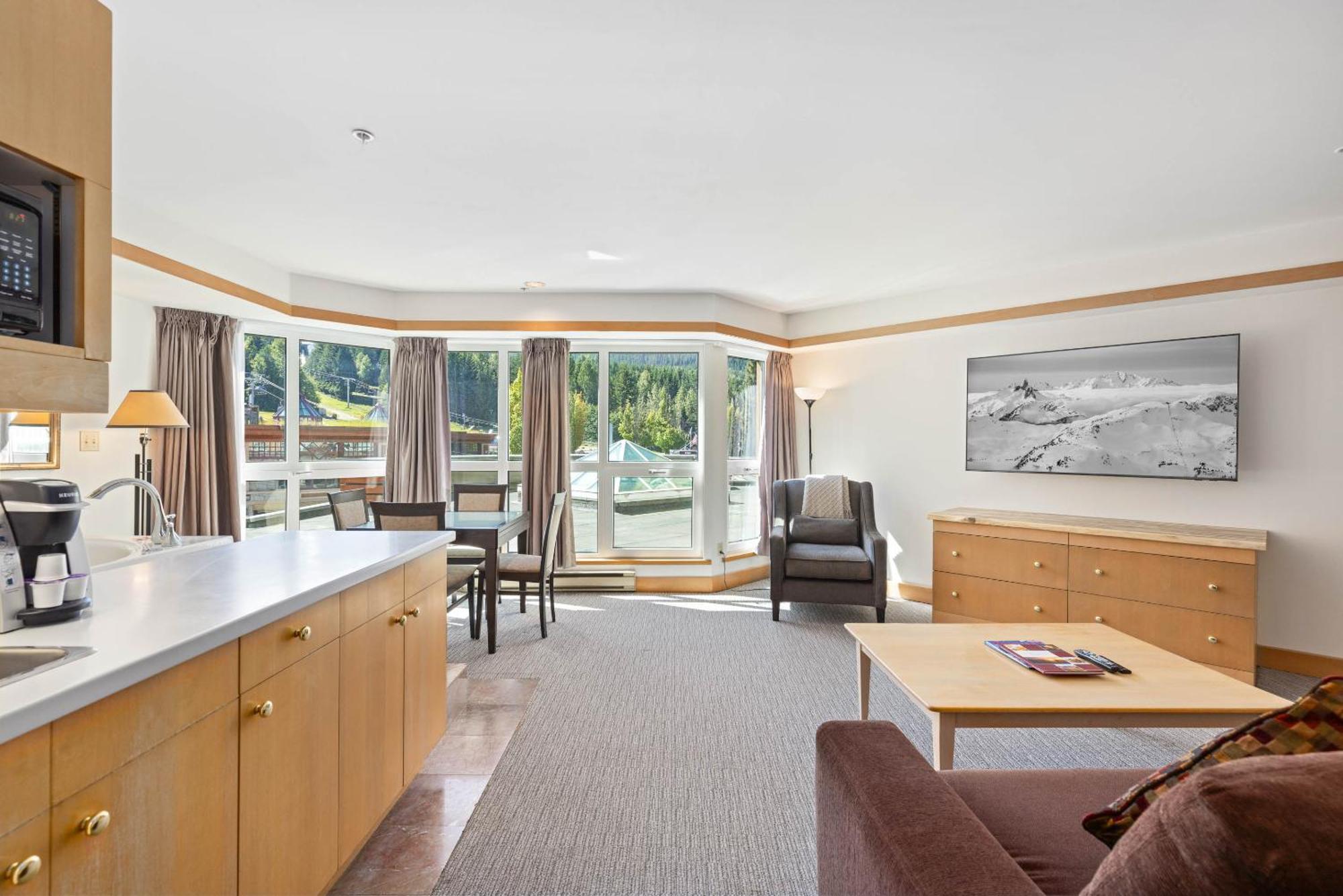 Le Chamois By Whistler Premier Apartamento Exterior foto