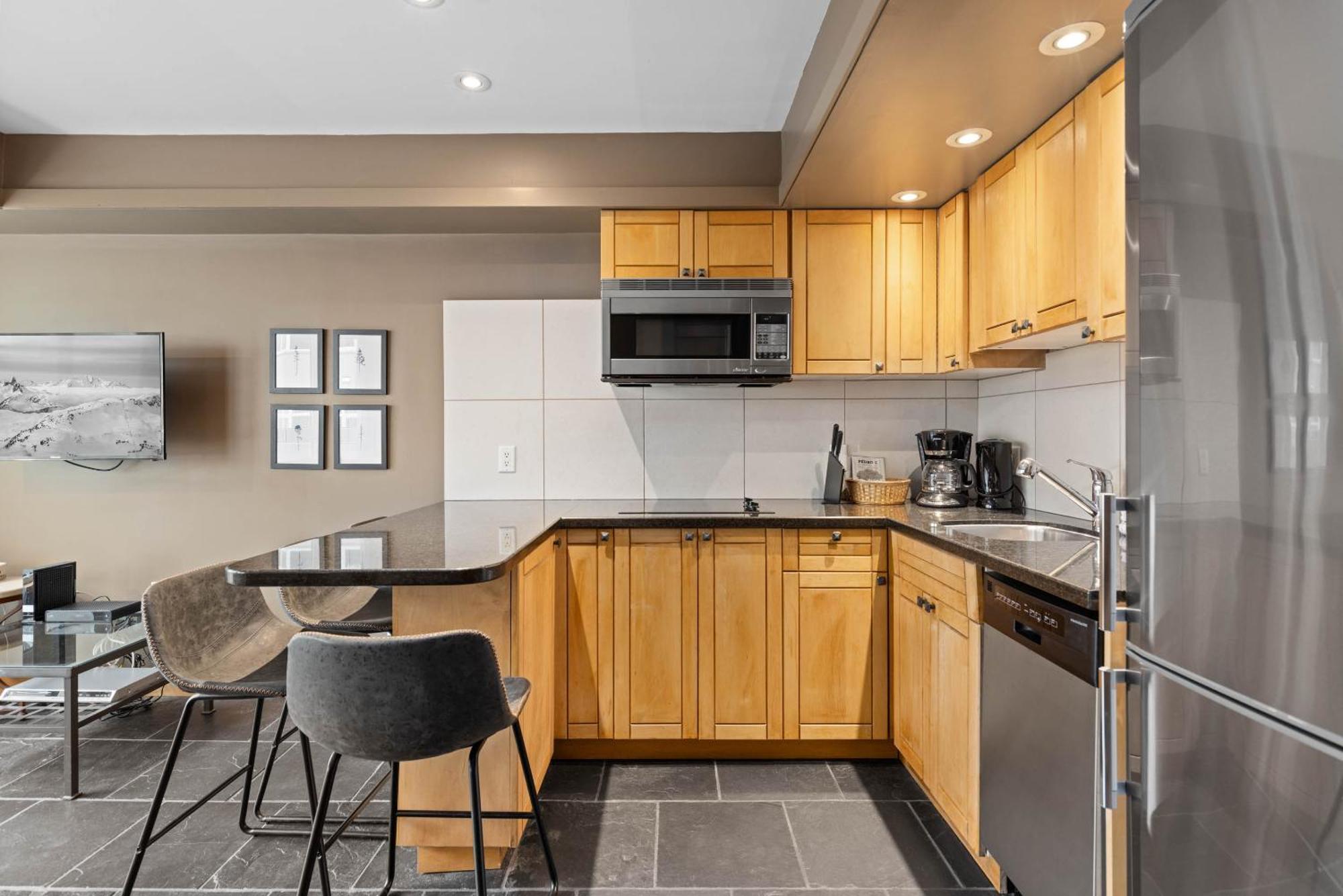 Le Chamois By Whistler Premier Apartamento Exterior foto