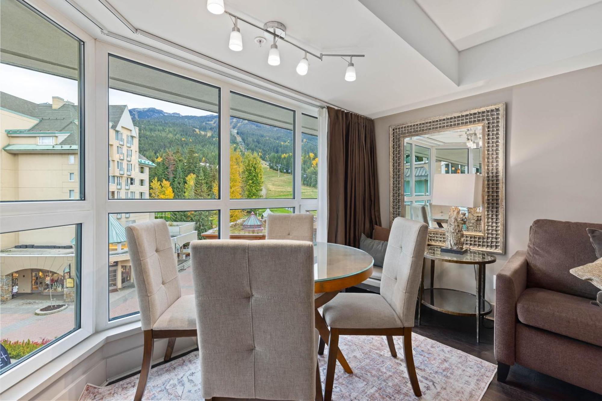 Le Chamois By Whistler Premier Apartamento Exterior foto