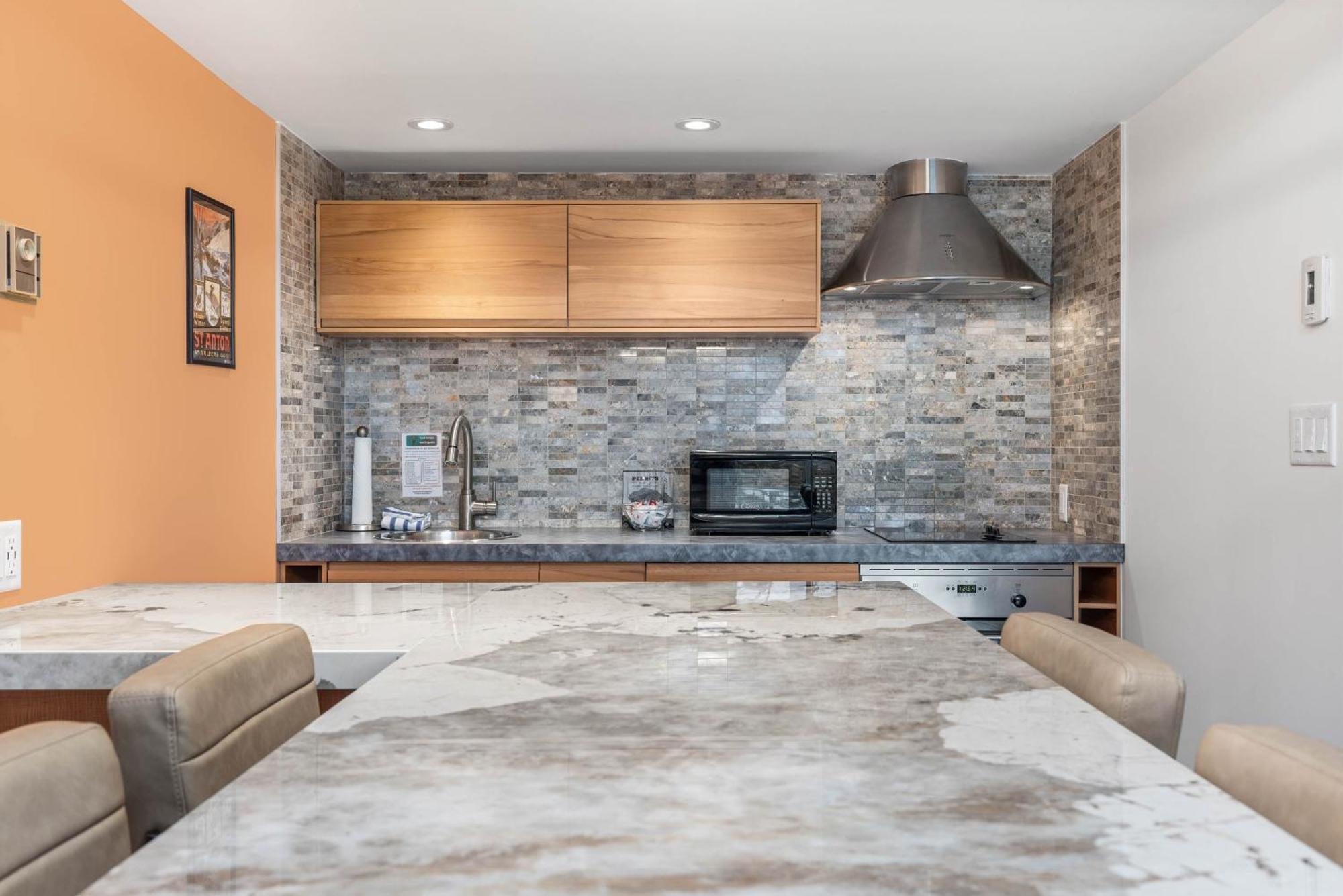 Le Chamois By Whistler Premier Apartamento Exterior foto